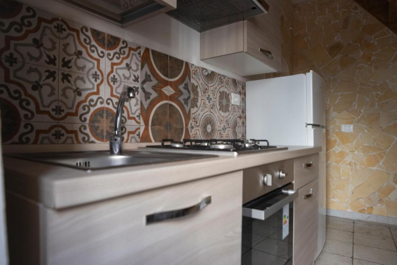 La Palma House Apartment คาตาเนีย ภายนอก รูปภาพ